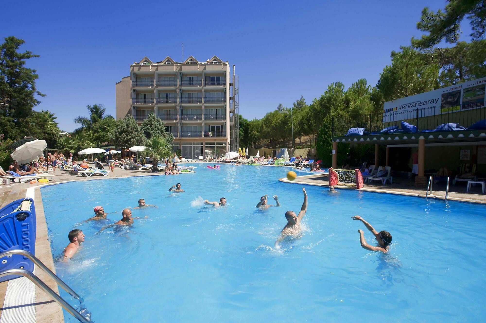 Otel Kervansaray 4*